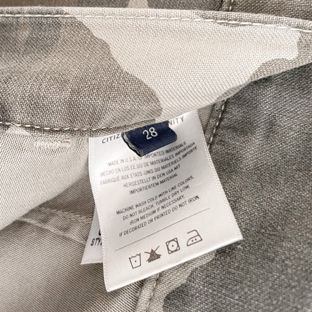 Citizens of Humanity Marcelle Low Slung Easy Cargo in Camo 28 - Picture 8 of 11